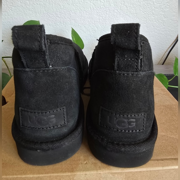 UGG Micro Mini Boot - Picture 4 of 7